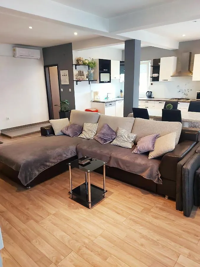 Apartment Apartman Luana Kampor
