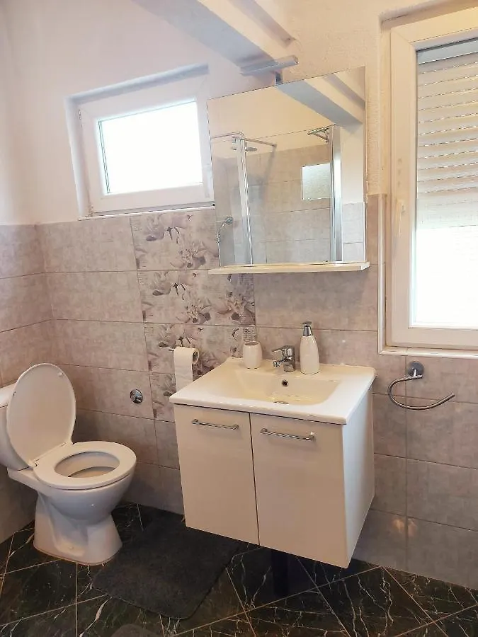 Apartman Luana Kampor 0*,